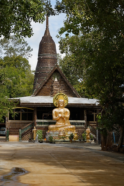 Wat Pa Maha Chedi Kaew-004